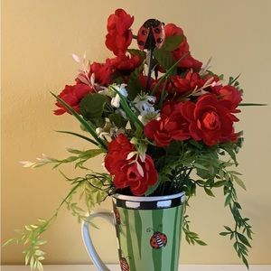 Ladybug tea cup centerpiece